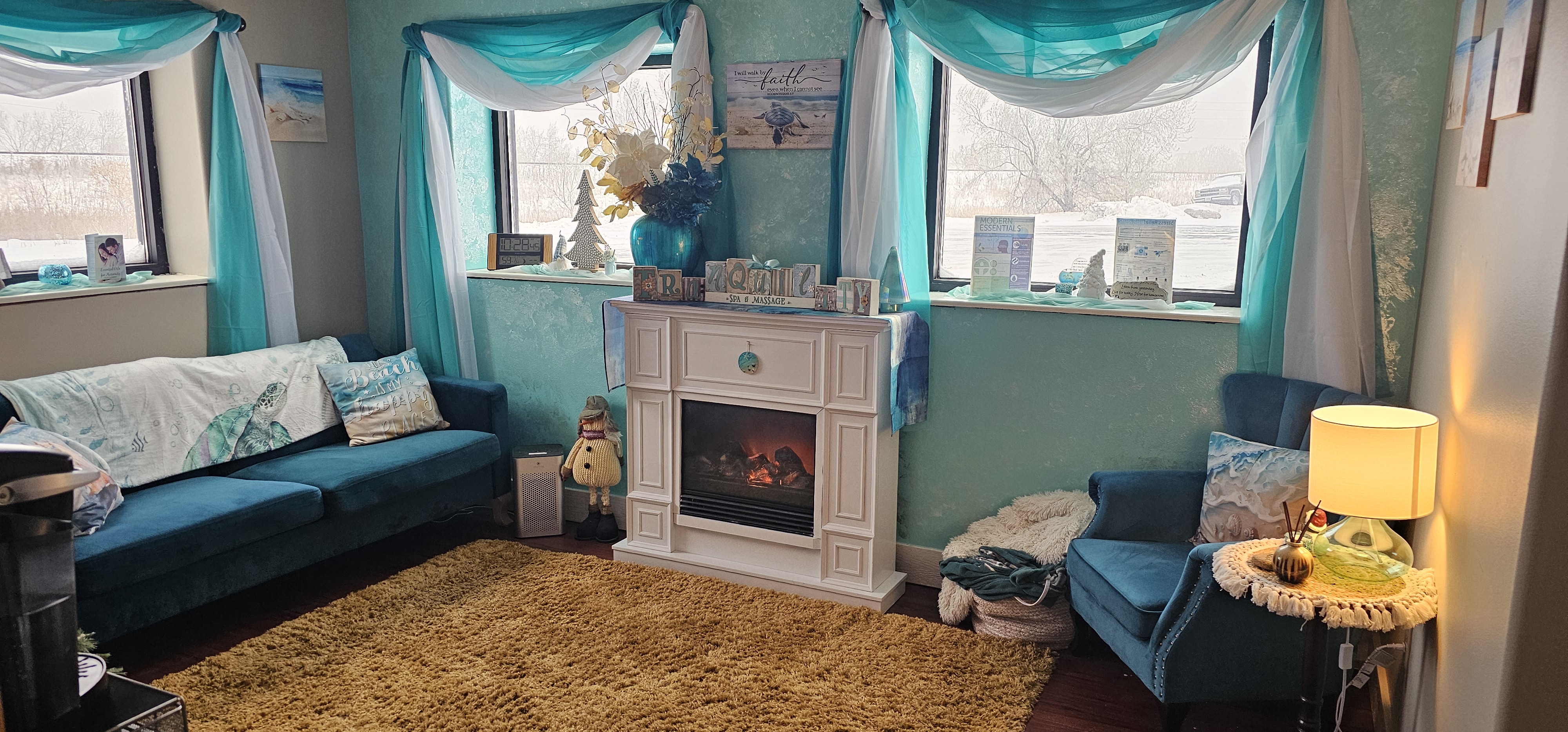 spa sitting area